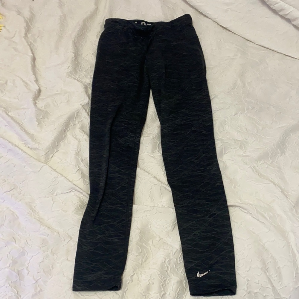Size xs nike pro combat leggings